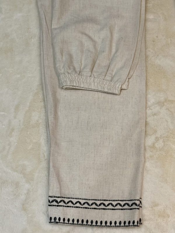 KCH0004:Off White Kurta Pant Sets - Image 4