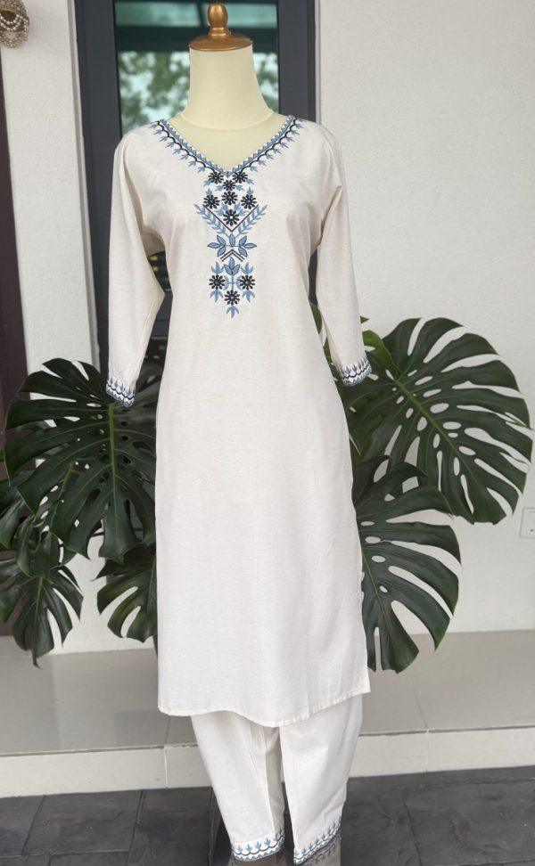 KCH0007:Handloom Cotton Kurta Pant With Khadi Silk Dupatta - Image 3