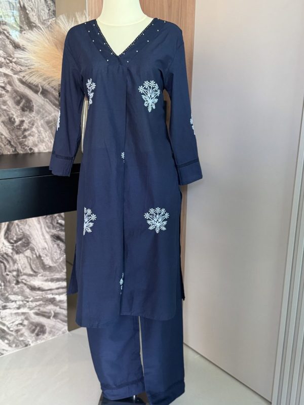 KCH0015:Midnight Bloom Kurta With Pant - Image 2