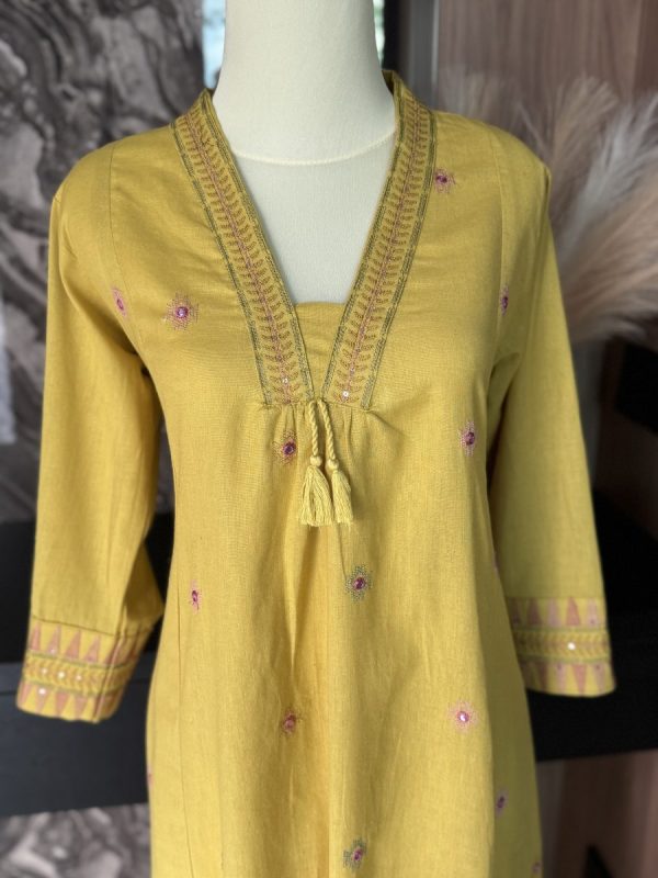 KCH0016:Mustard A-Line Suit - Image 3