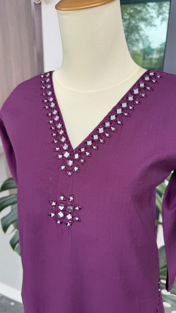 KCH0029:Plum Mirrorwork 2pc Cord Set - Image 4