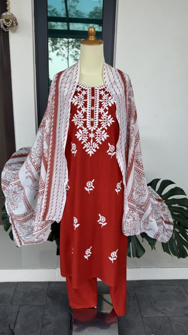 KCH0037:Plus Size Chikankari Kurta Suit - Image 4