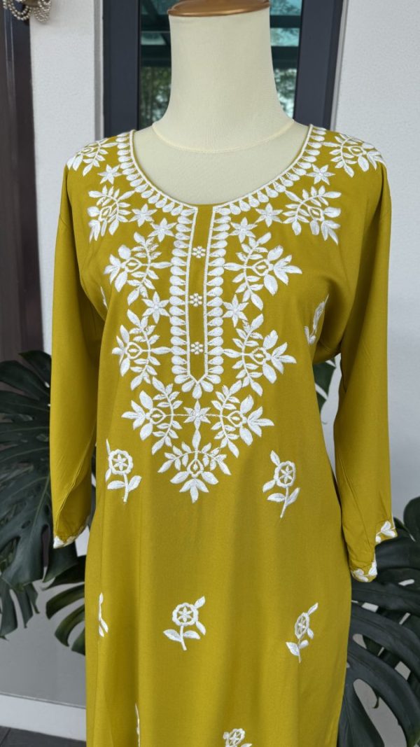 KCH0038:Plus Size Chikankari Kurta Suit - Image 3
