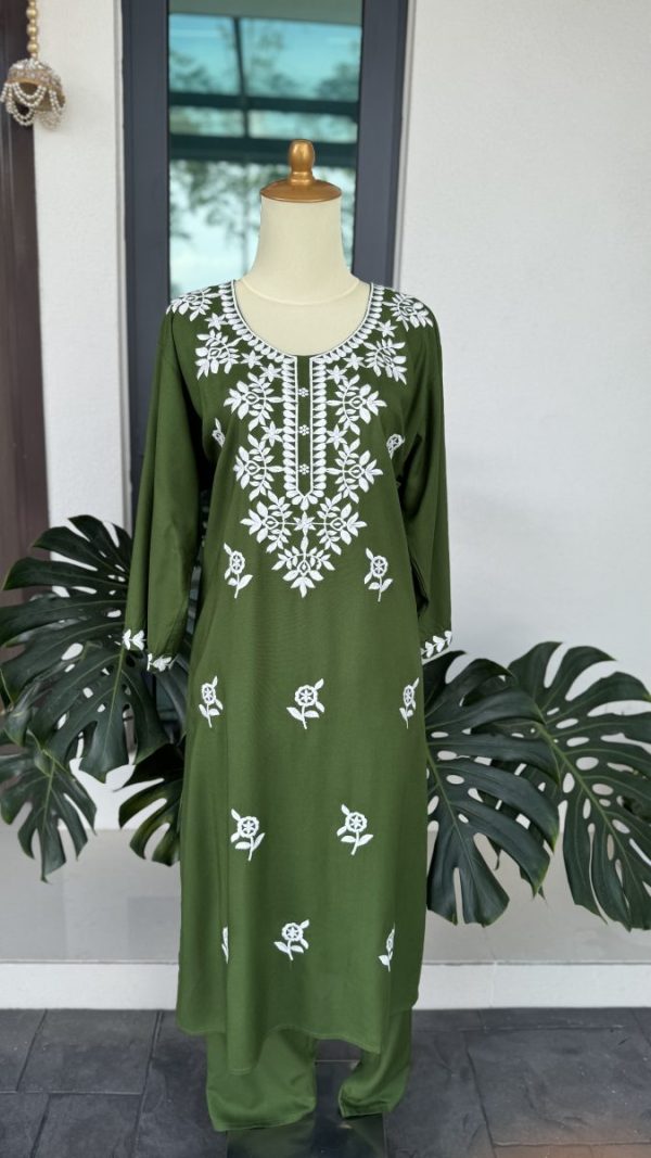 KCH0039:Plus Size Chikankari Kurta Suit - Image 2