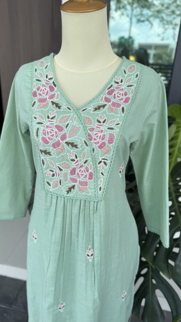 KCH0046:Pista Green Premium Soft Cotton Embroidered Kurta With Pant - Image 2