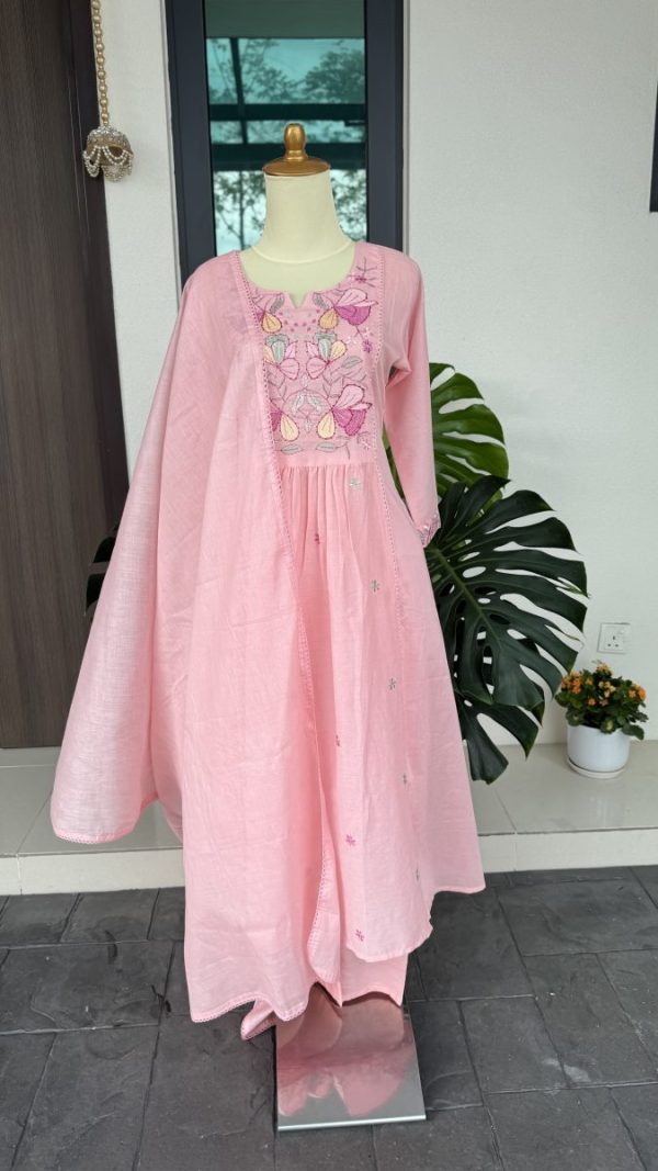 KCH0050:Pastel Pink Floral Embroidered Mul Cotton Suit