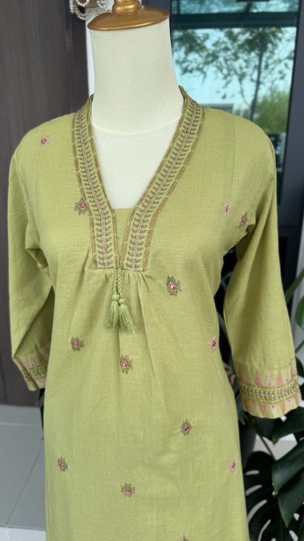 KCH0053:Soft Lime Green A-Line Kurta Suit - Image 4