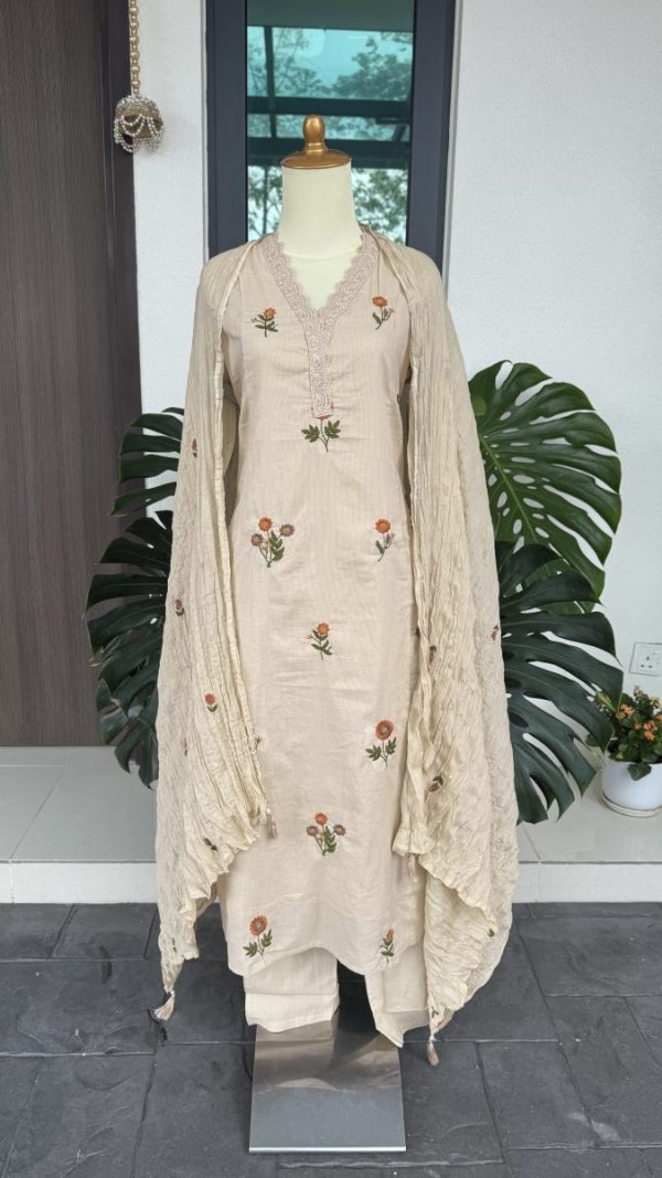 KCH0055:Beige Floral Pure Cotton Kurta Suit - Image 2