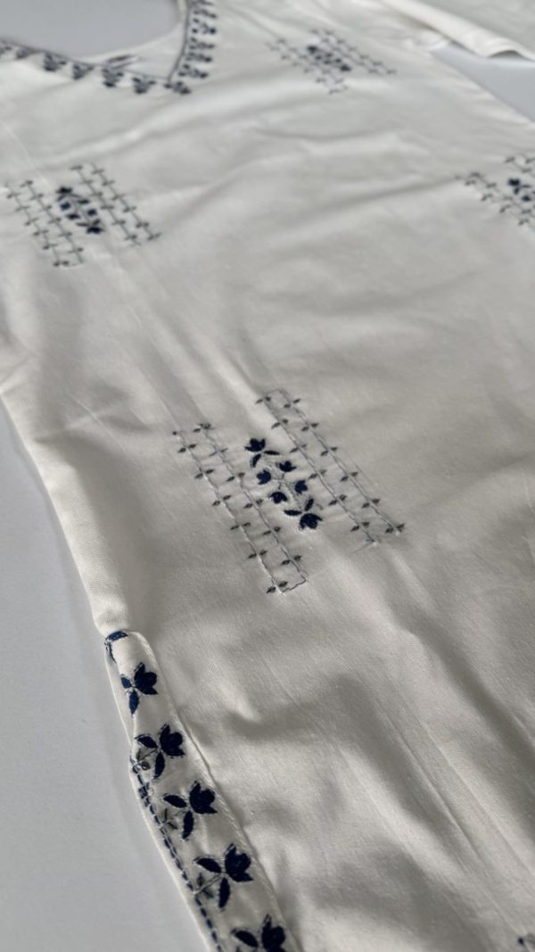 KCH0058:Cotton White Kurta Suit With Royal Blue Touch - Image 9